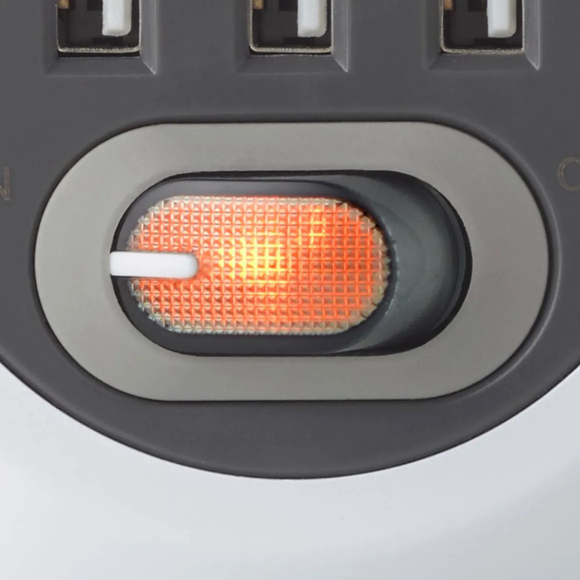 BLAUPUNKT Steckdosenwürfel 3-fach mit USB und Induktivem Laden