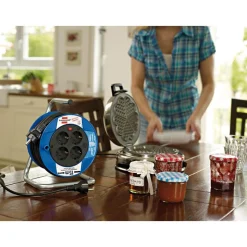 Brennenstuhl Kabeltrommel Garant Kompakt 15m blau