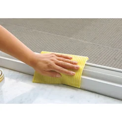 E-Profildichtung selbstklebend weiß 10m 9x4 mm