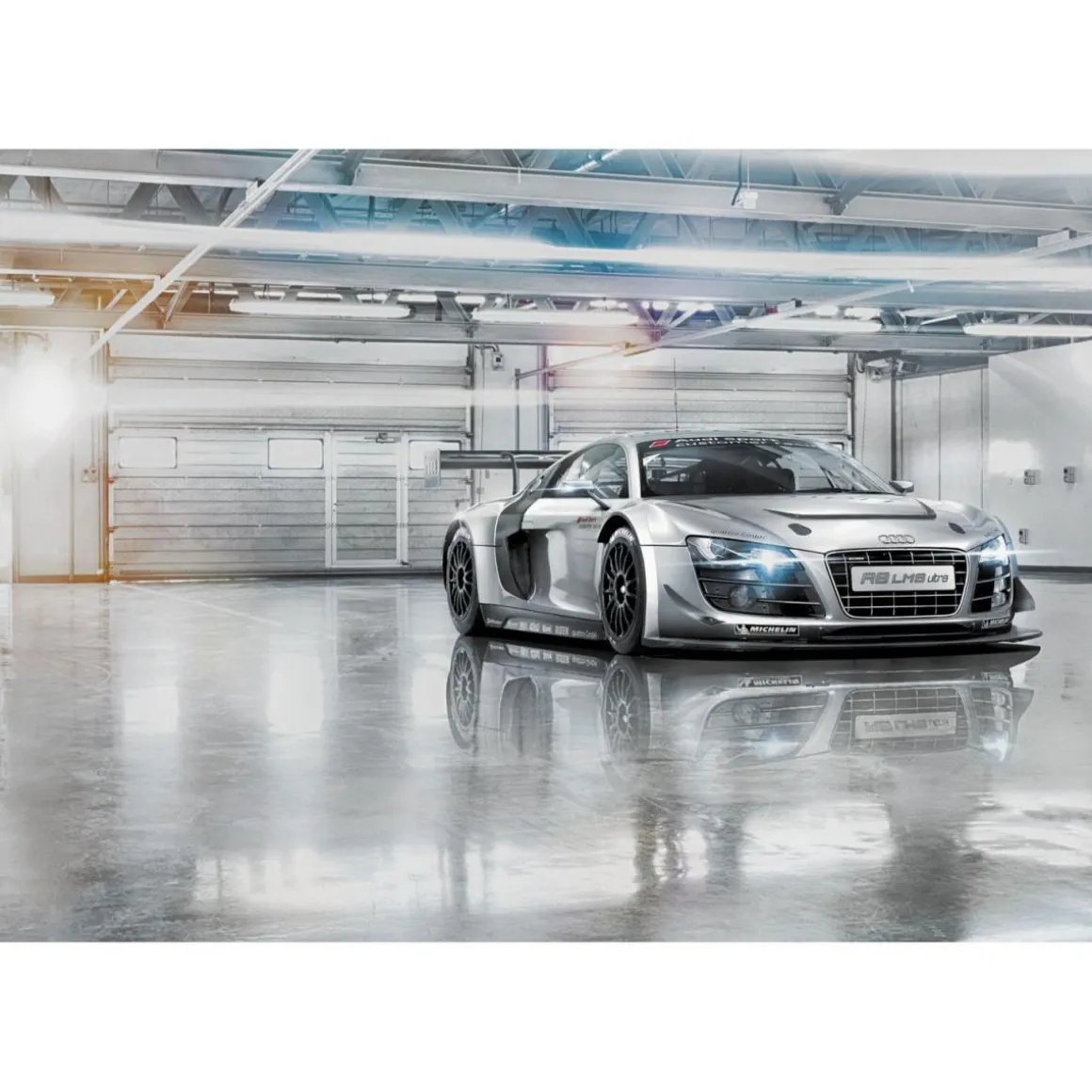 Komar Papier-Fototapete AudiR8 Le Mans 8-teilig 368 x 254 cm