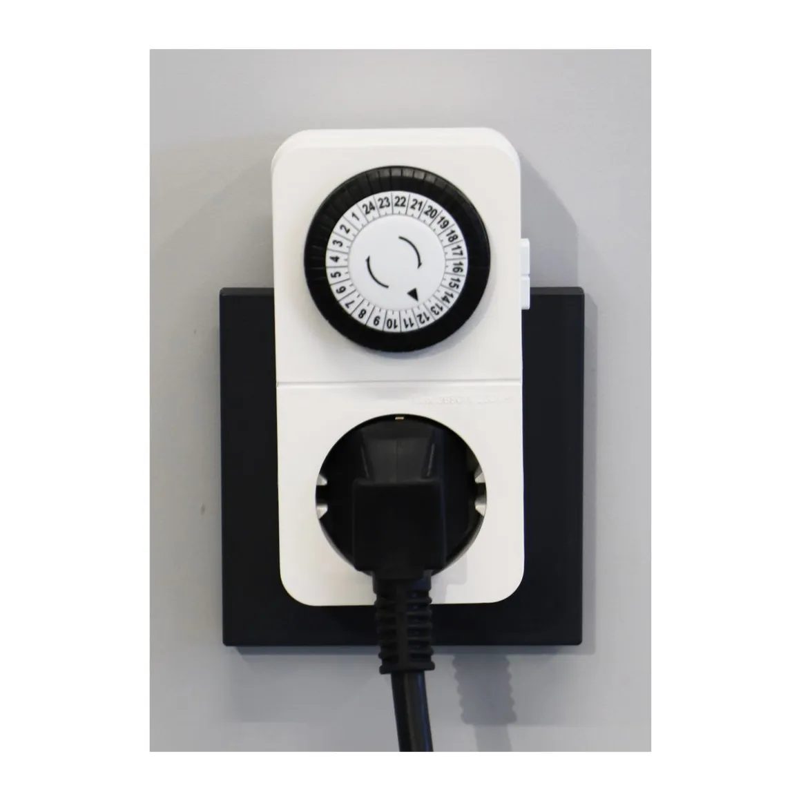 Unitec Tageszeitschaltuhr Greenline analog combini innen ws