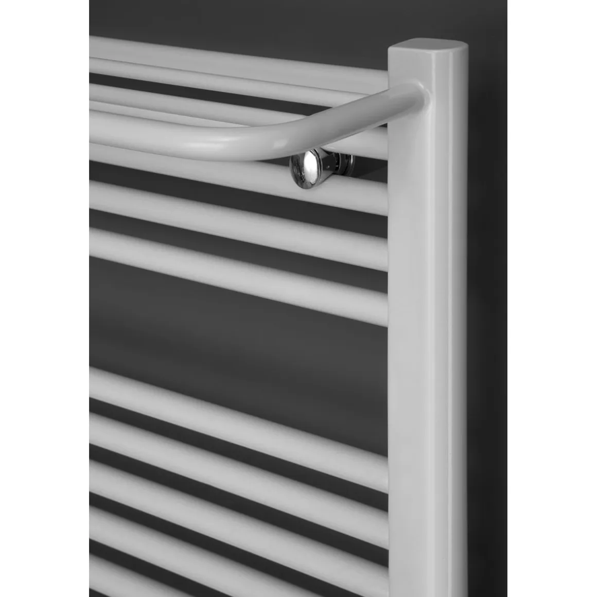 Ximax Elektrischer Handtuchwärmer Plus 1172 x 500 mm 600 Watt Typ 7 Weiß